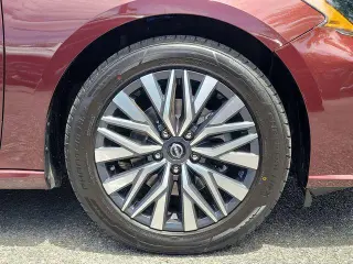 Nissan Altima 2024 2.5 SV 4dr Sedan