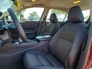 Nissan Altima 2024 2.5 SV 4dr Sedan