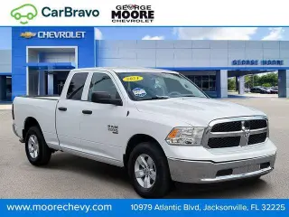 Ram 1500 Classic 2024 4x2 SLT 4dr Quad Cab 6.3 ft. SB Pickup