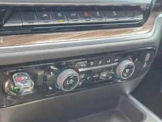Chevrolet Silverado 1500 2022 4x4 RST 4dr Crew Cab 5.8 ft. SB