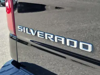 Chevrolet Silverado 1500 2022 4x4 RST 4dr Crew Cab 5.8 ft. SB