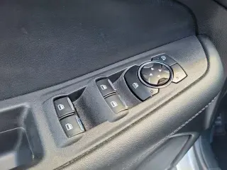 Ford Edge 2023 AWD SE 4dr Crossover