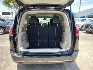 Chrysler Pacifica 2023 Touring L 4dr Mini-Van