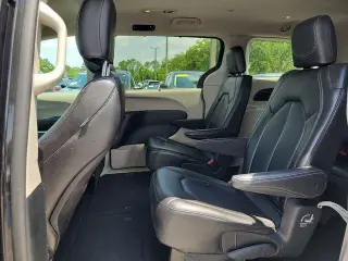 Chrysler Pacifica 2023 Touring L 4dr Mini-Van