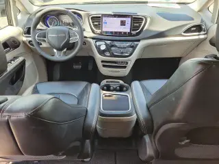 Chrysler Pacifica 2023 Touring L 4dr Mini-Van