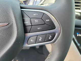 Chrysler Pacifica 2023 Touring L 4dr Mini-Van