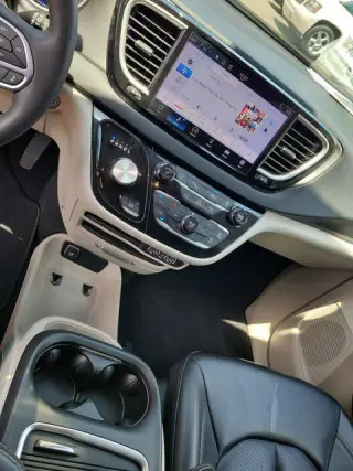 Chrysler Pacifica 2023 Touring L 4dr Mini-Van