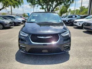 Chrysler Pacifica 2023 Touring L 4dr Mini-Van