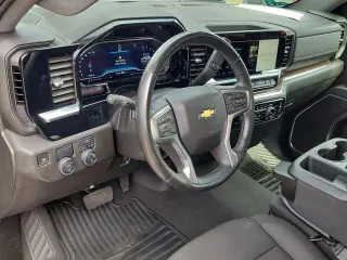 Chevrolet Silverado 1500 2025 4x2 LT 4dr Crew Cab 5.8 ft. SB