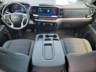 Chevrolet Silverado 1500 2025 4x2 LT 4dr Crew Cab 5.8 ft. SB