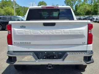 Chevrolet Silverado 1500 2025 4x2 LT 4dr Crew Cab 5.8 ft. SB