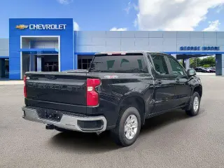 Chevrolet Silverado 1500 2023 4x4 LT 4dr Crew Cab 5.8 ft. SB w/1LT