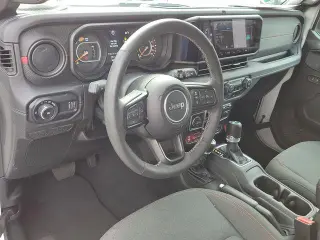 Jeep Wrangler 2025 4x4 Rubicon 4dr SUV