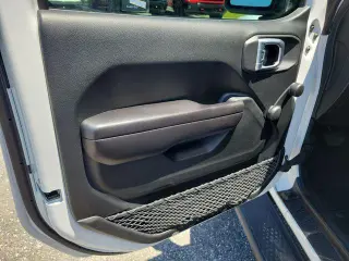 Jeep Gladiator 2021 4x4 Sport 4dr Crew Cab 5.0 ft. SB