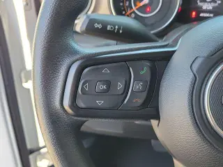 Jeep Gladiator 2021 4x4 Sport 4dr Crew Cab 5.0 ft. SB