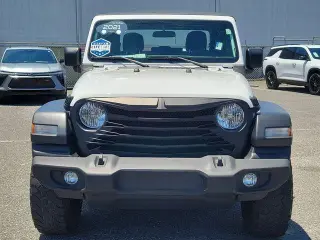 Jeep Gladiator 2021 4x4 Sport 4dr Crew Cab 5.0 ft. SB