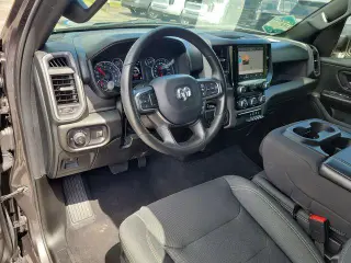 Ram 1500 2026 4x2 Express 4dr Crew Cab 5.6 ft. SB Pickup