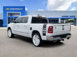 Ram 1500 2022 4x4 Limited 4dr Crew Cab 5.6 ft. SB Pickup