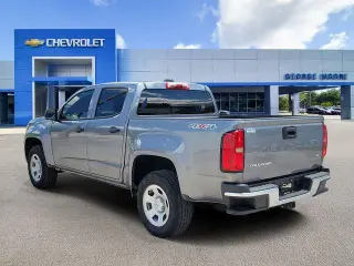 Chevrolet Colorado 2022 4x4 Work Truck 4dr Crew Cab 5 ft. SB