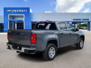 Chevrolet Colorado 2022 4x4 Work Truck 4dr Crew Cab 5 ft. SB
