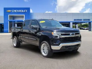 Chevrolet Silverado 1500 2023 4x4 LT 4dr Crew Cab 5.8 ft. SB w/1LT