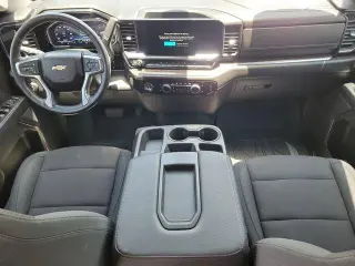 Chevrolet Silverado 1500 2023 4x4 LT 4dr Crew Cab 5.8 ft. SB w/1LT