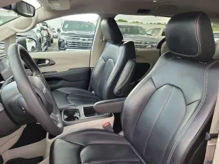 Chrysler Pacifica 2023 Touring L 4dr Mini-Van