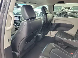 Chrysler Pacifica 2023 Touring L 4dr Mini-Van