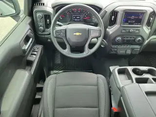 Chevrolet Silverado 1500 2025 4x4 Custom 4dr Crew Cab 5.8 ft. SB