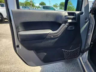 Jeep Wrangler 2017 4x4 Willys Wheeler 2dr SUV