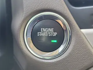 GMC Yukon 2019 4x4 Denali 4dr SUV