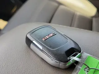 GMC Yukon 2019 4x4 Denali 4dr SUV