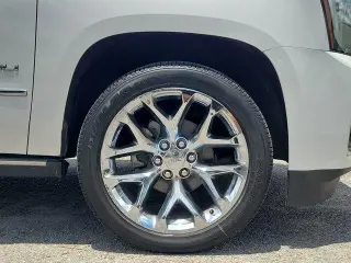GMC Yukon 2019 4x4 Denali 4dr SUV