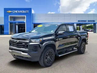 Chevrolet Colorado 2025 4x4 Trail Boss 4dr Crew Cab 5 ft. SB