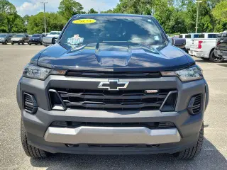 Chevrolet Colorado 2025 4x4 Trail Boss 4dr Crew Cab 5 ft. SB