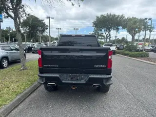 Chevrolet Silverado 1500 2019 4x4 High Country 4dr Crew Cab 5.8 ft. SB