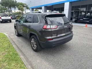 Jeep Cherokee 2019 4x4 Latitude Plus 4dr SUV