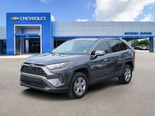 Toyota RAV4 2025 XLE 4dr SUV