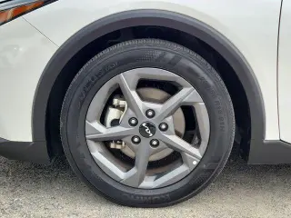Kia K4 2025 LXS 4dr Sedan