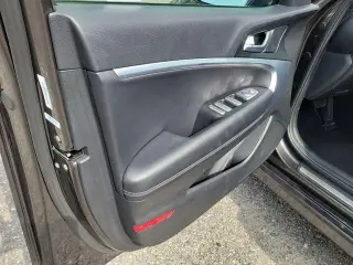 Genesis G70 2025 2.5T Standard 4dr Sedan