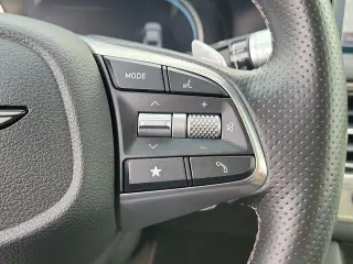 Genesis G70 2025 2.5T Standard 4dr Sedan