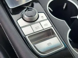 Genesis G70 2025 2.5T Standard 4dr Sedan