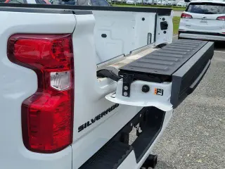 Chevrolet Silverado 1500 2024 4x4 Custom 4dr Crew Cab 5.8 ft. SB