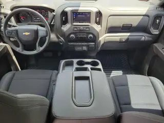 Chevrolet Silverado 1500 2023 4x4 Custom 4dr Crew Cab 5.8 ft. SB