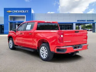 Chevrolet Silverado 1500 2023 4x4 Custom 4dr Crew Cab 5.8 ft. SB
