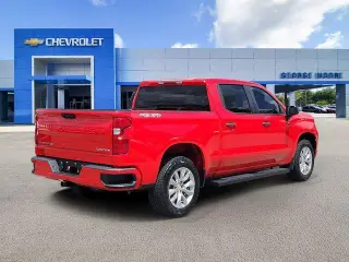 Chevrolet Silverado 1500 2023 4x4 Custom 4dr Crew Cab 5.8 ft. SB