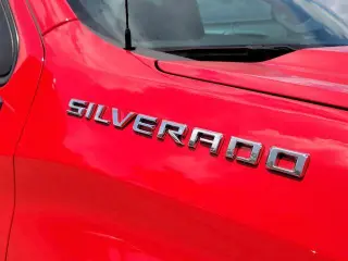 Chevrolet Silverado 1500 2023 4x4 Custom 4dr Crew Cab 5.8 ft. SB