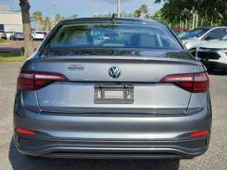 Volkswagen Jetta 2024 SE 4dr Sedan
