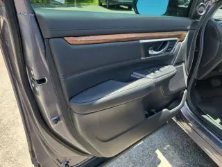 Honda CR-V 2022 AWD Touring 4dr SUV