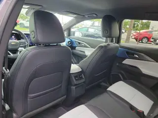 Chevrolet Equinox EV 2025 LT 2 4dr SUV